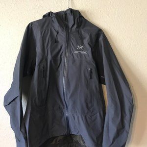 Arc'teryx Beta SL Hybrid Gore-Tex Rain Jacket